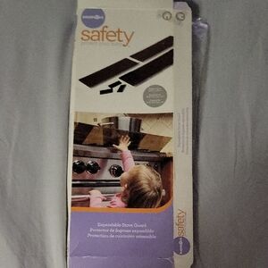 Safety 1st Smoke Gray Expandable Stove Guard